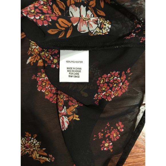 MODCLOTH Women’s “Pleased to Meet You” Floral Black Semi Sheer Tie Top - Size M - Picture 10 of 11
